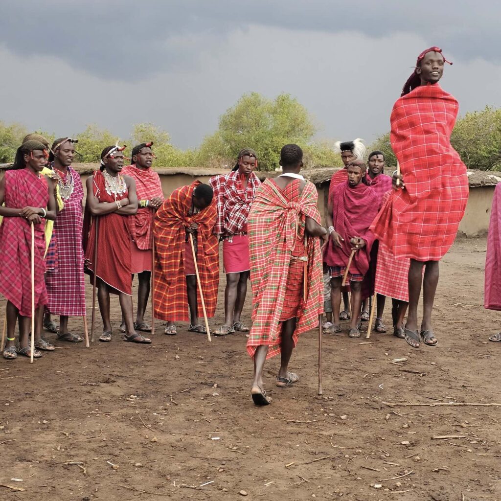 Villaggio Maasai visitato durante il safari nel Maasai Mara in Kenya