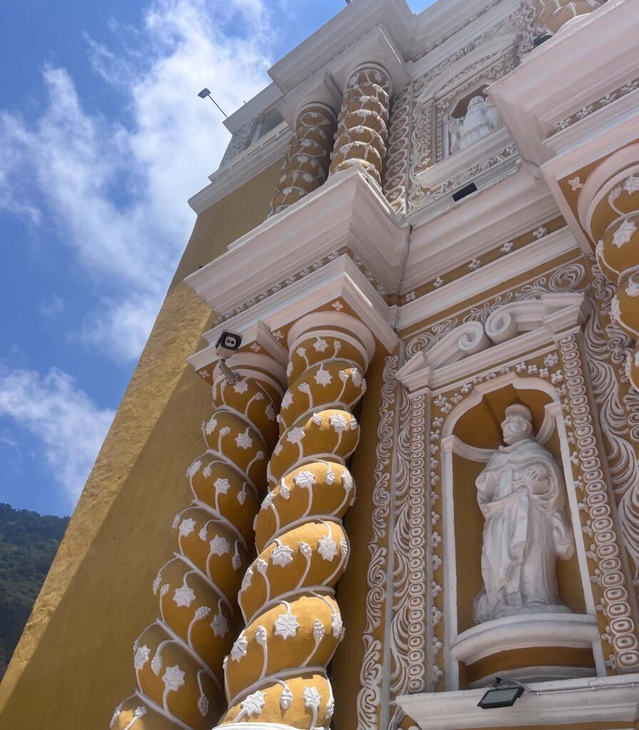 chiesa di Santa Catalina di Zunil tra le cose da vedere vicino a Xela Quetzaltenango in Guatemala