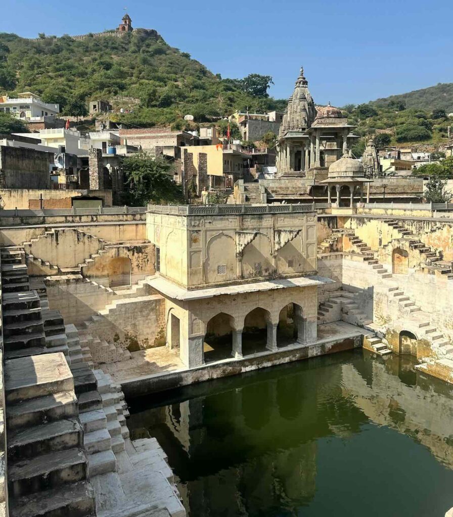 Pozzo a gradoni Panna Meena Ka Kund vicino ad Amber Fort