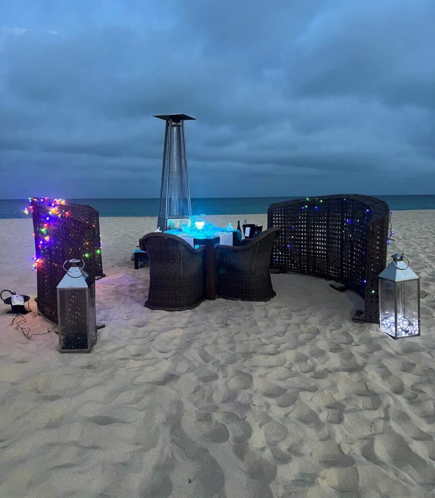 Bounty Beach Restaurant ristorante sulla spiaggia a Santa Maria, Sal Capo Verde