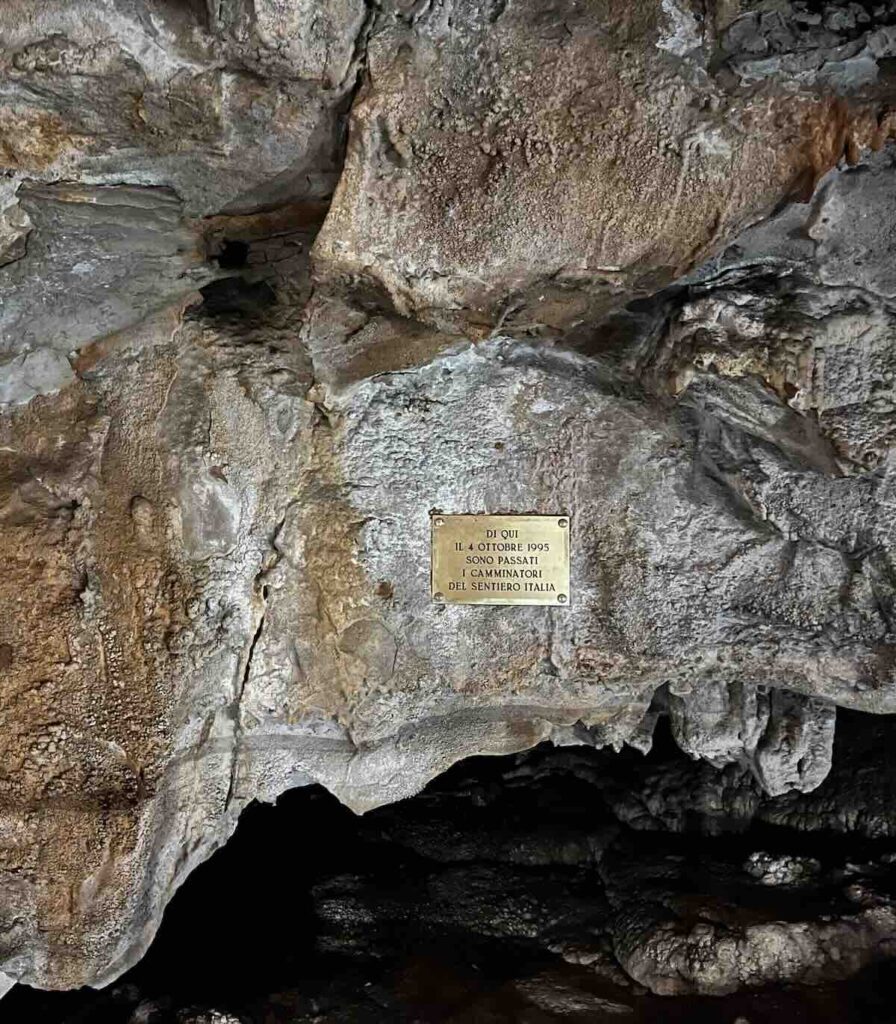 Ingresso della Grotta Gigante, tra le cose da vedere a Trieste